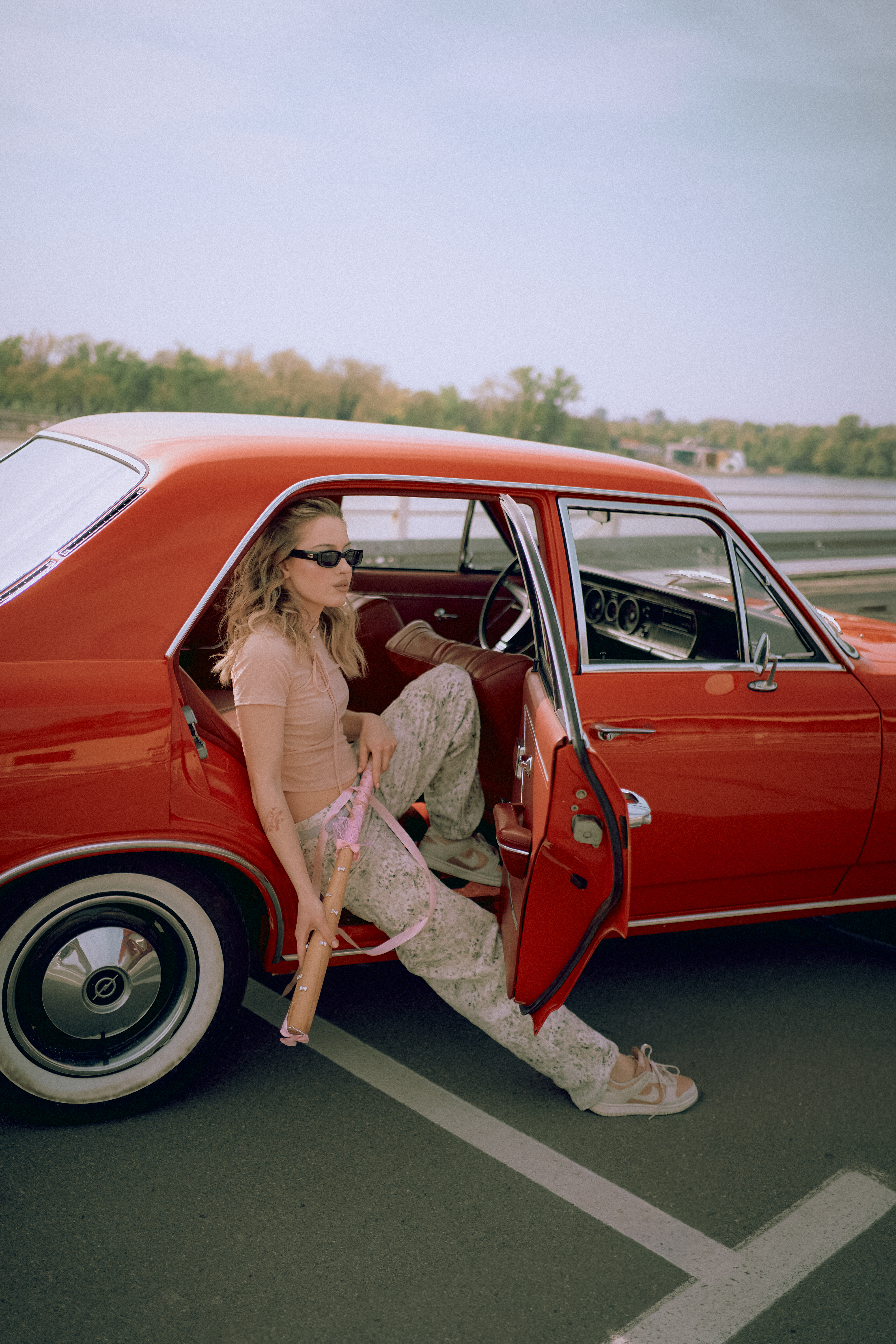 Red Opel Rekord 1969 interior and detail